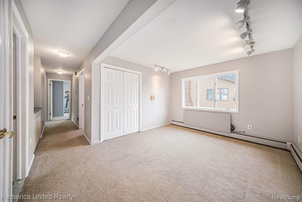 10606 HEENAN Drive, Whitmore Lake, MI 48189 — Photo 10