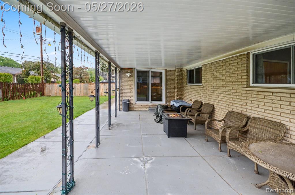32343 Cambridge Drive, Warren, MI 48093 — Photo 23