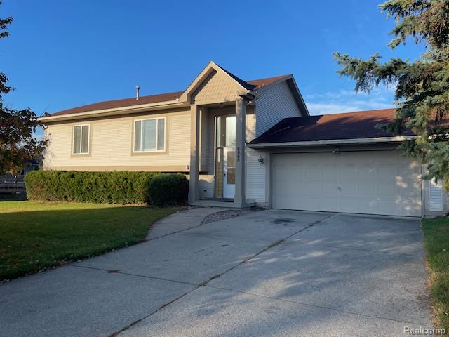 6068 Hearthside Place, Grand Blanc, MI 48439 — Photo 2