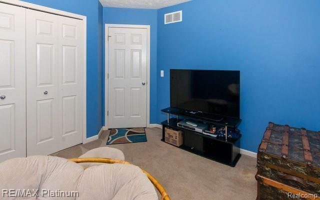 792 GLENLIVET Street, Howell, MI 48843 — Photo 22