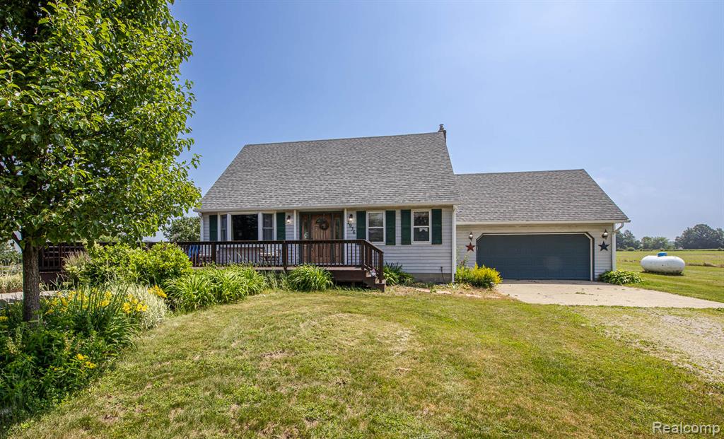 2936 Brown City Road, Imlay City, MI 48444 — Photo 2