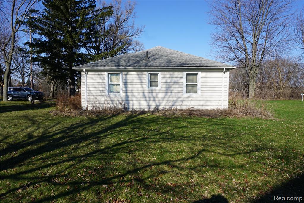 4145 Janes Road, Saginaw, MI 48601 — Photo 4