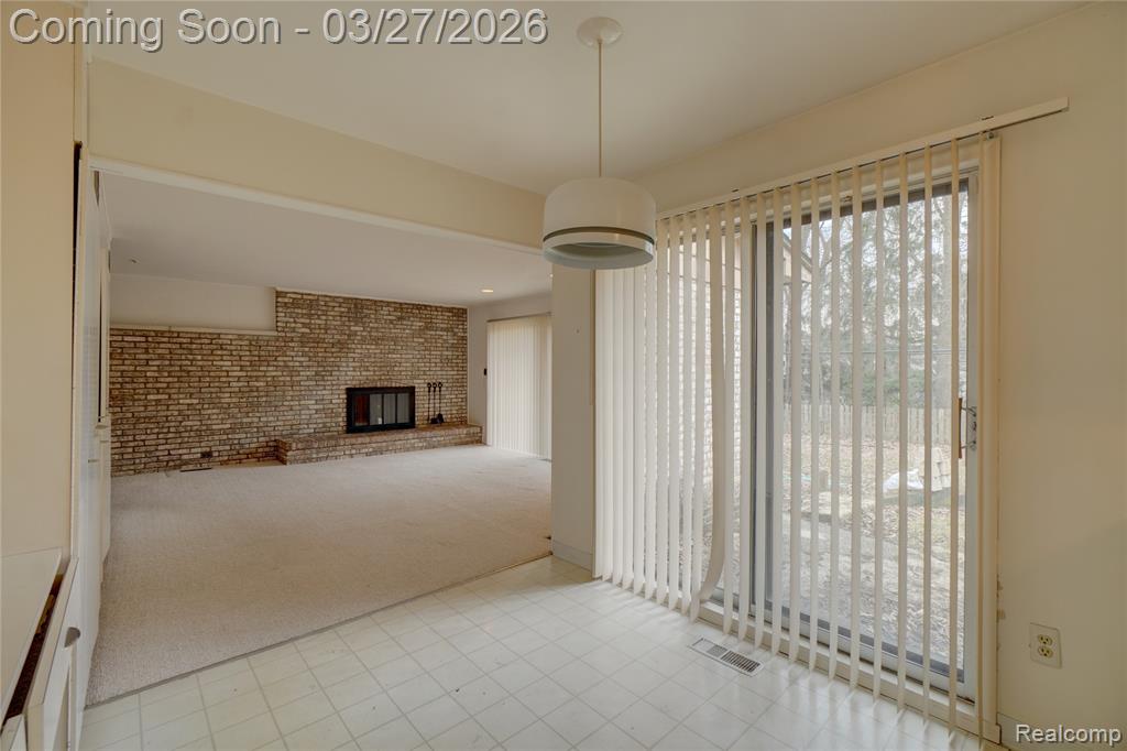 6974 Woodside Trail, West Bloomfield, MI — Photo 8