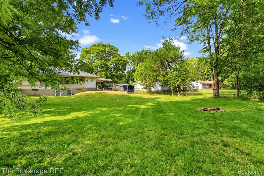 6509 Silver Lake Road, Linden, MI 48451 — Photo 41