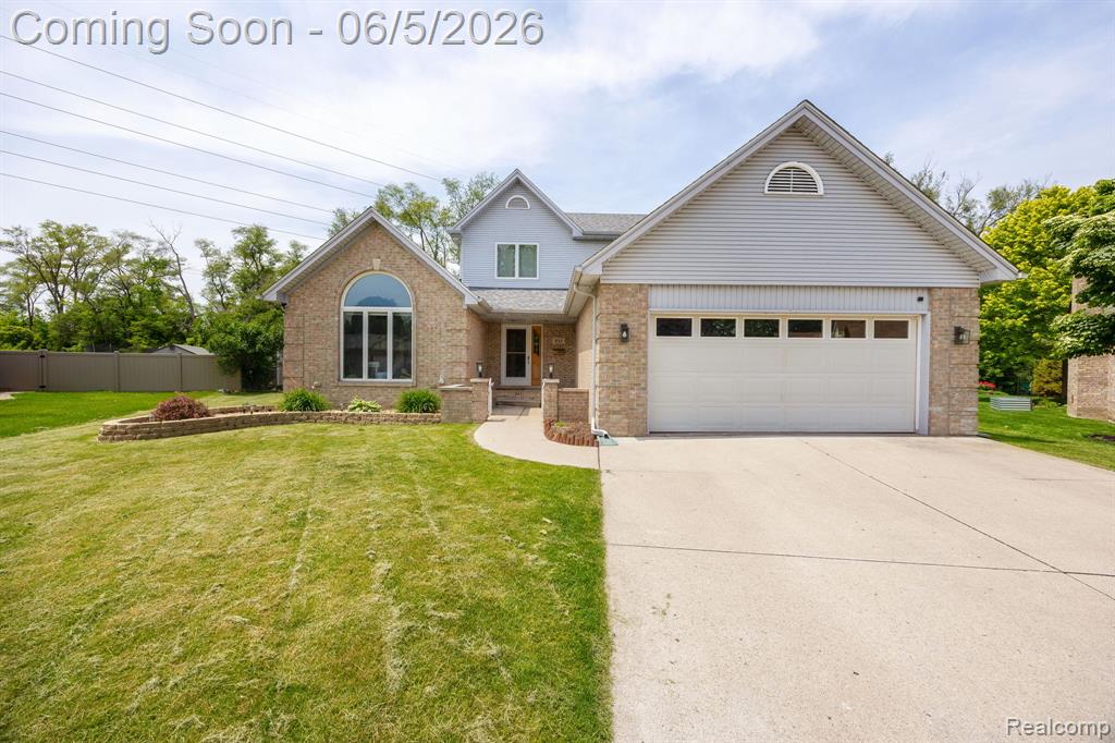 932 River Court, Wyandotte, MI 48192
