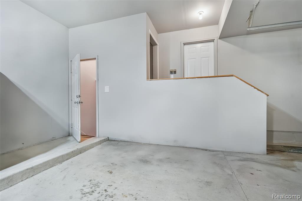 52455 Indian Summer Drive, Chesterfield, MI — Photo 49