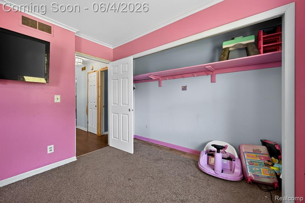 220 Meadow Lane, Jackson, MI 49203 — Photo 22