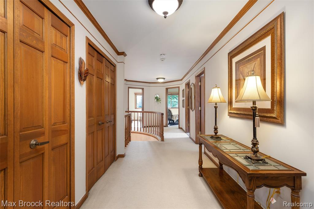 885 Timberline Drive, Rochester Hills, MI 48309 — Photo 28