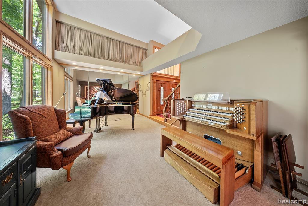 8931 Bridge Road, Grosse Ile, MI 48138 — Photo 9