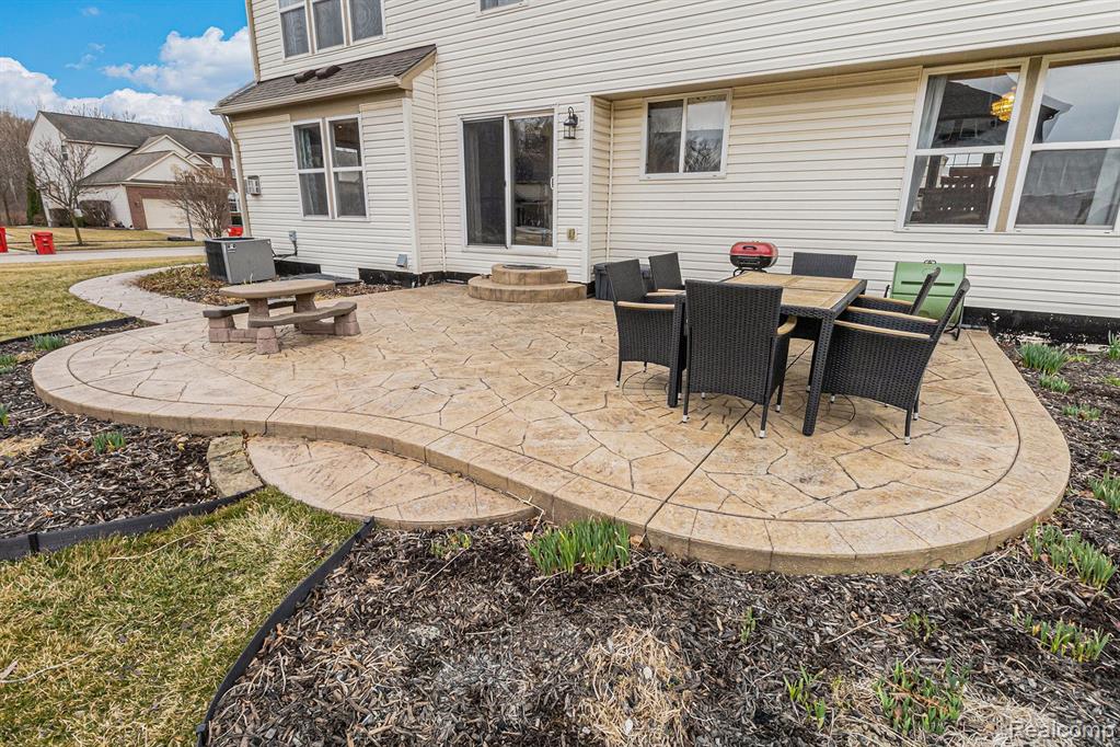 56324 Shakespeare Drive, Macomb, MI 48042 — Photo 20