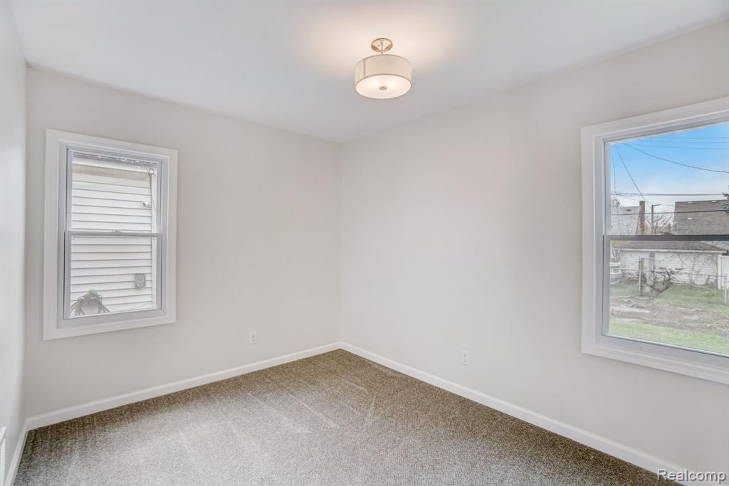 8327 INDIANA Street, Detroit, MI 48204 — Photo 15