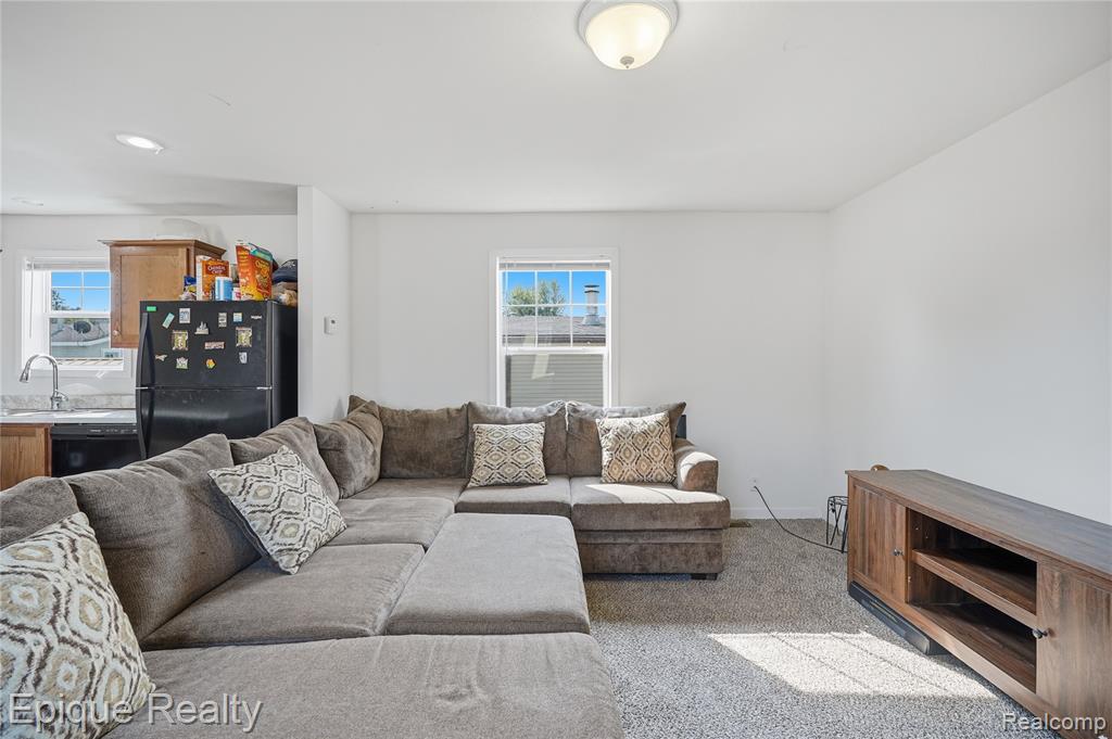 15346 Enchante, Clinton Twp, MI 48038 — Photo 9
