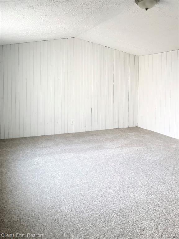128 Henry Ruff Road, Garden City, MI — Photo 17