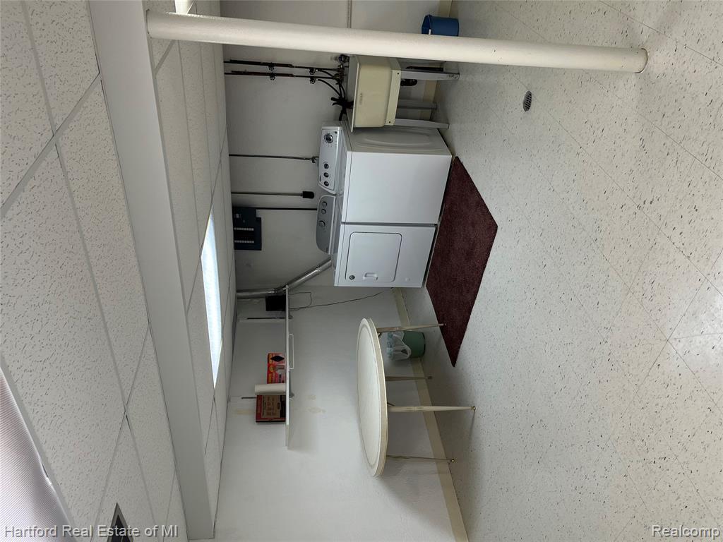 50092 Helfer Boulevard, Wixom, MI 48393 — Photo 26