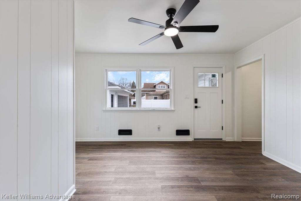 538 HENDRICKSON Boulevard, Clawson, MI — Photo 19