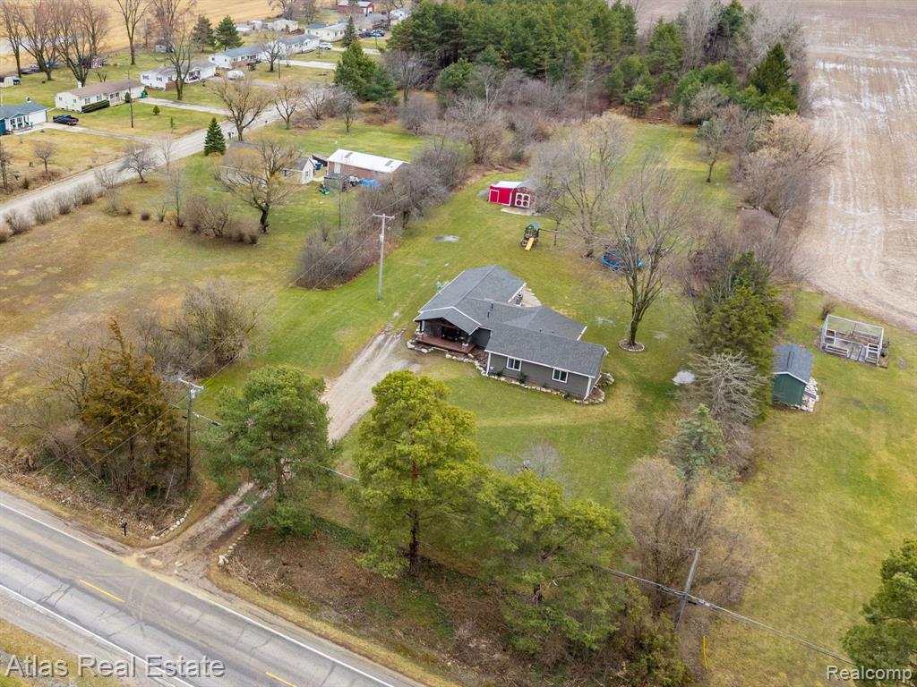 10025 Grand Blanc Road, Gaines Vlg, MI 48436 — Photo 3