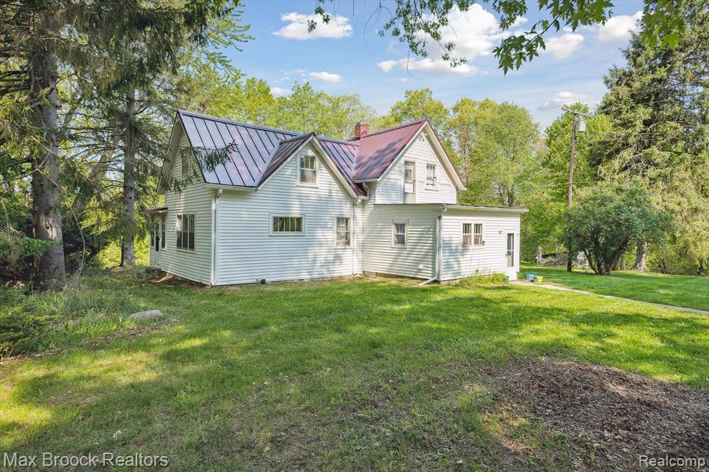 67 SUUPPI Drive, Lapeer, MI 48446 — Photo 3