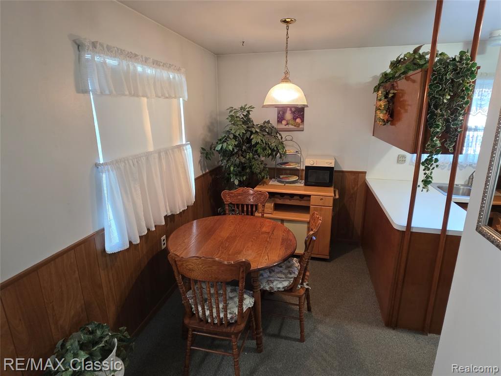 1072 Cloverlawn Drive, Pontiac, MI 48340 — Photo 9