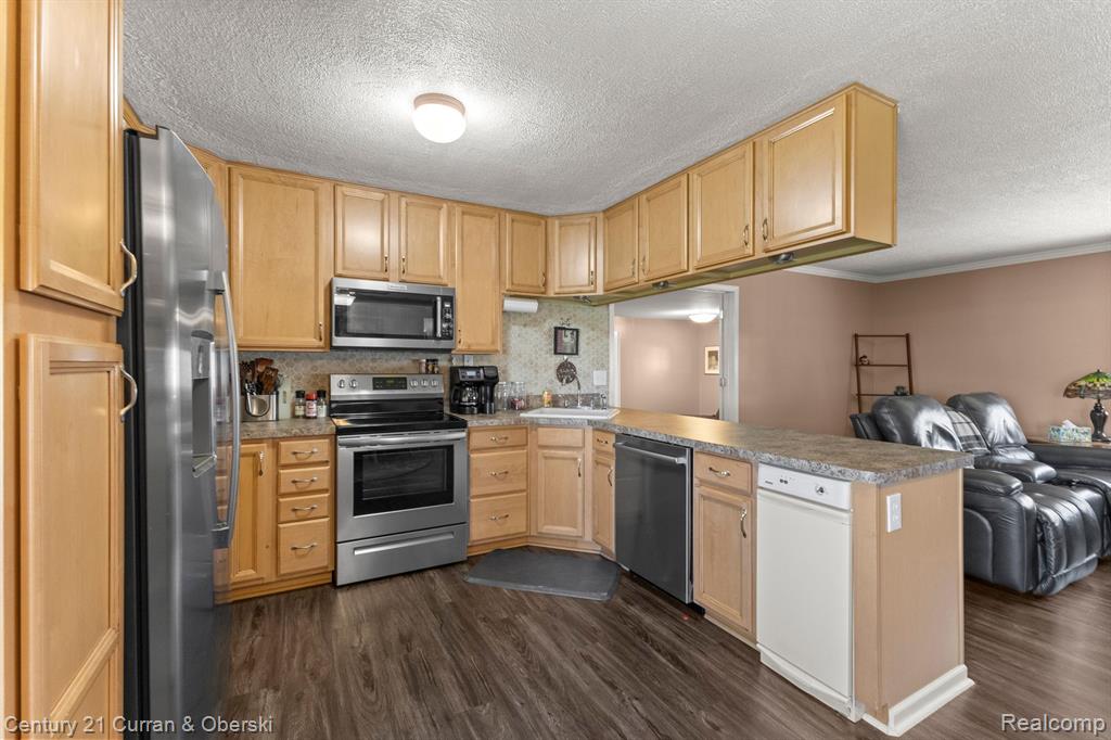 7652 LABO Road, South Rockwood, MI — Photo 8