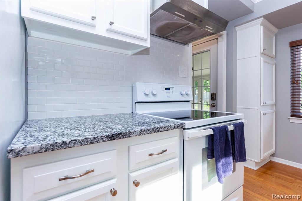 4333 Manor Avenue, Royal Oak, MI 48073 — Photo 13