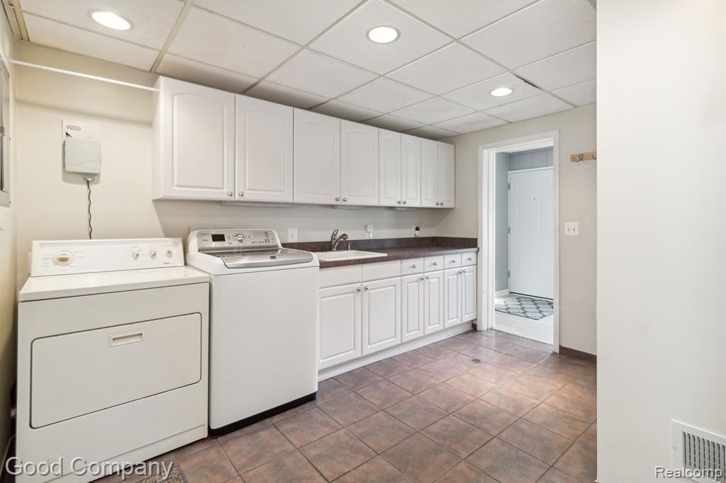 95 CHOPIN Street, Troy, MI 48083 — Photo 25