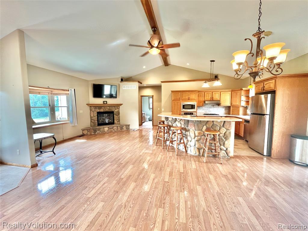 5885 Skyview Drive, Imlay City, MI 48444 — Photo 4
