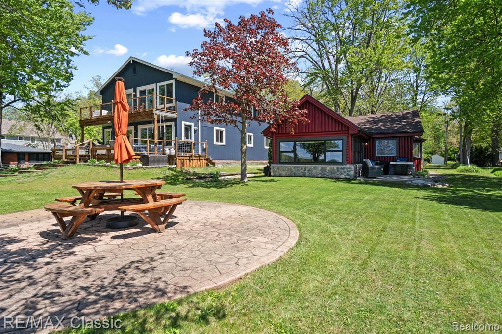 10584 Bob White Beach Boulevard, Whitmore Lake, MI 48189 — Photo 6