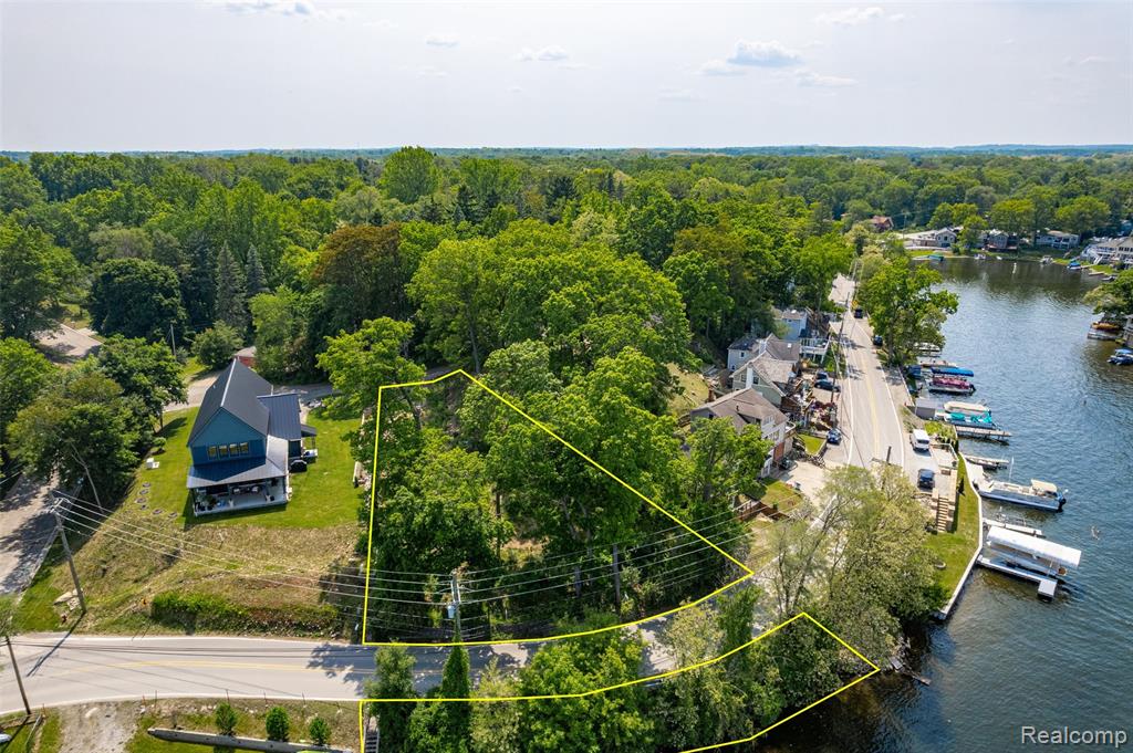 411 Heights Road, Lake Orion, MI 48362 — Photo 5