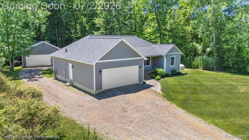 8224 Petz Road, Imlay City, MI 48444 — Photo 28