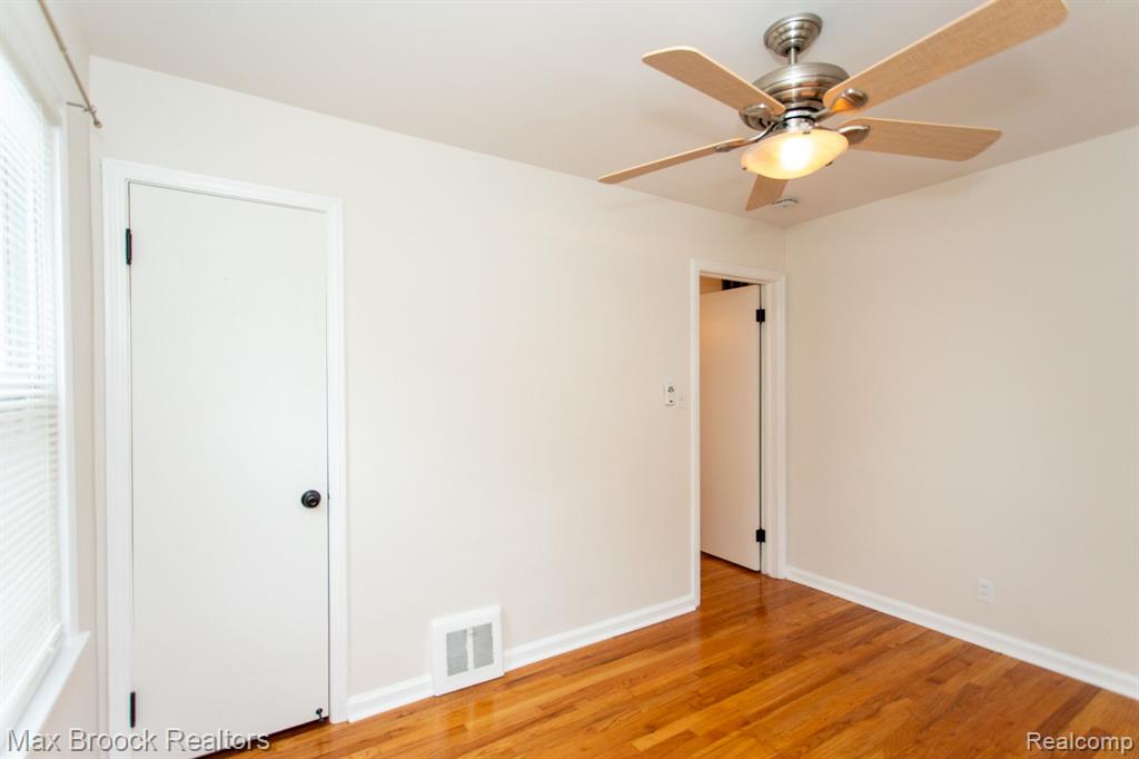 506 AMELIA Avenue, Royal Oak, MI 48073 — Photo 14