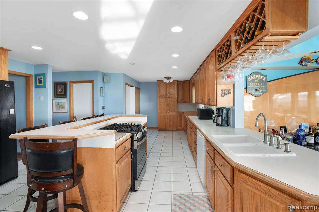 50716 Taylor Street, New Baltimore, MI 48047 — Photo 13