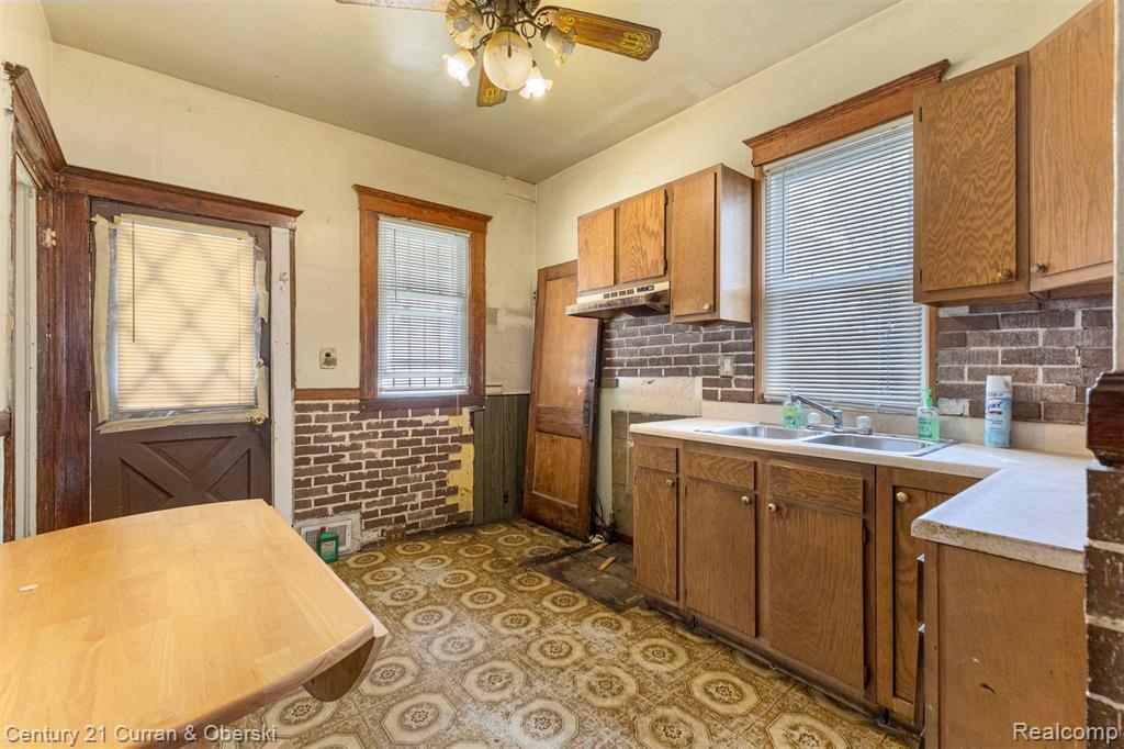 7332 NAVY Street, Detroit, MI 48209 — Photo 11