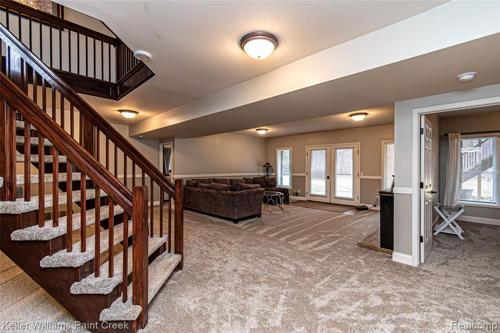 4998 Menominee Lane, Clarkston, MI 48348 — Photo 71