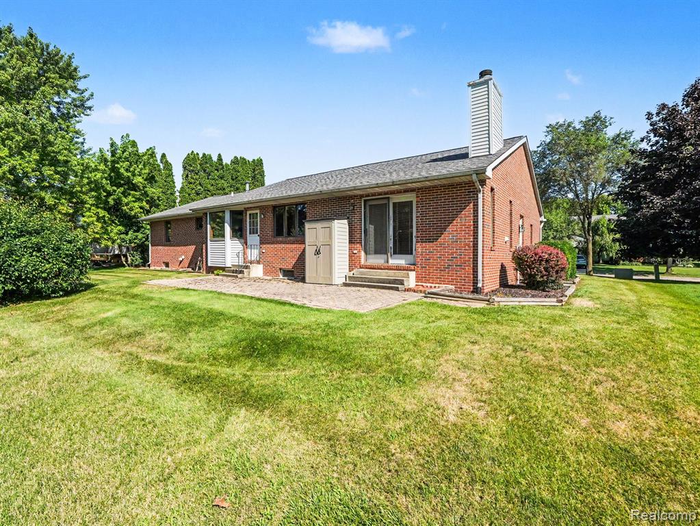 415 Bennington Court, Saline, MI 48176 — Photo 25