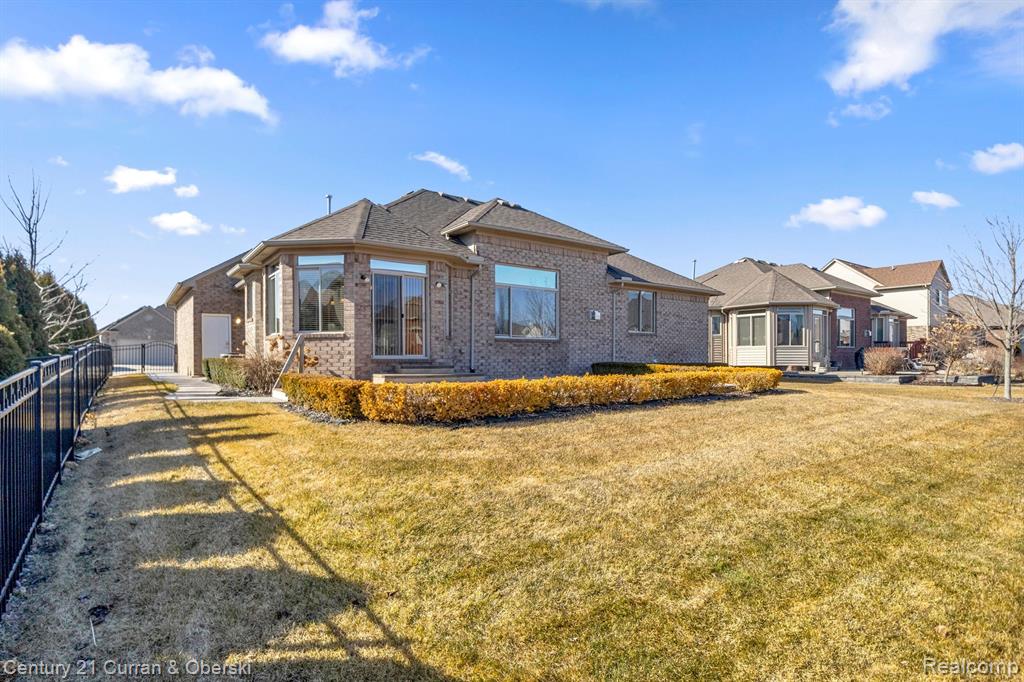 56546 CLEARSTONE Drive, Macomb, MI 48042 — Photo 41