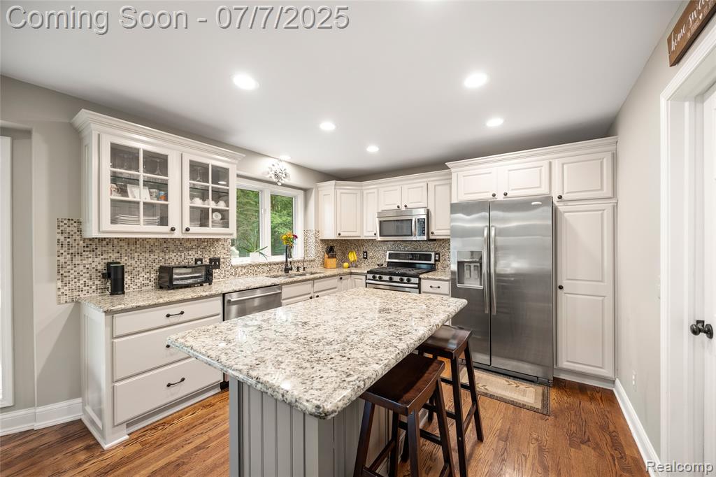 7098 Hickory Hollow Circle, Clarkston, MI 48348 — Photo 31