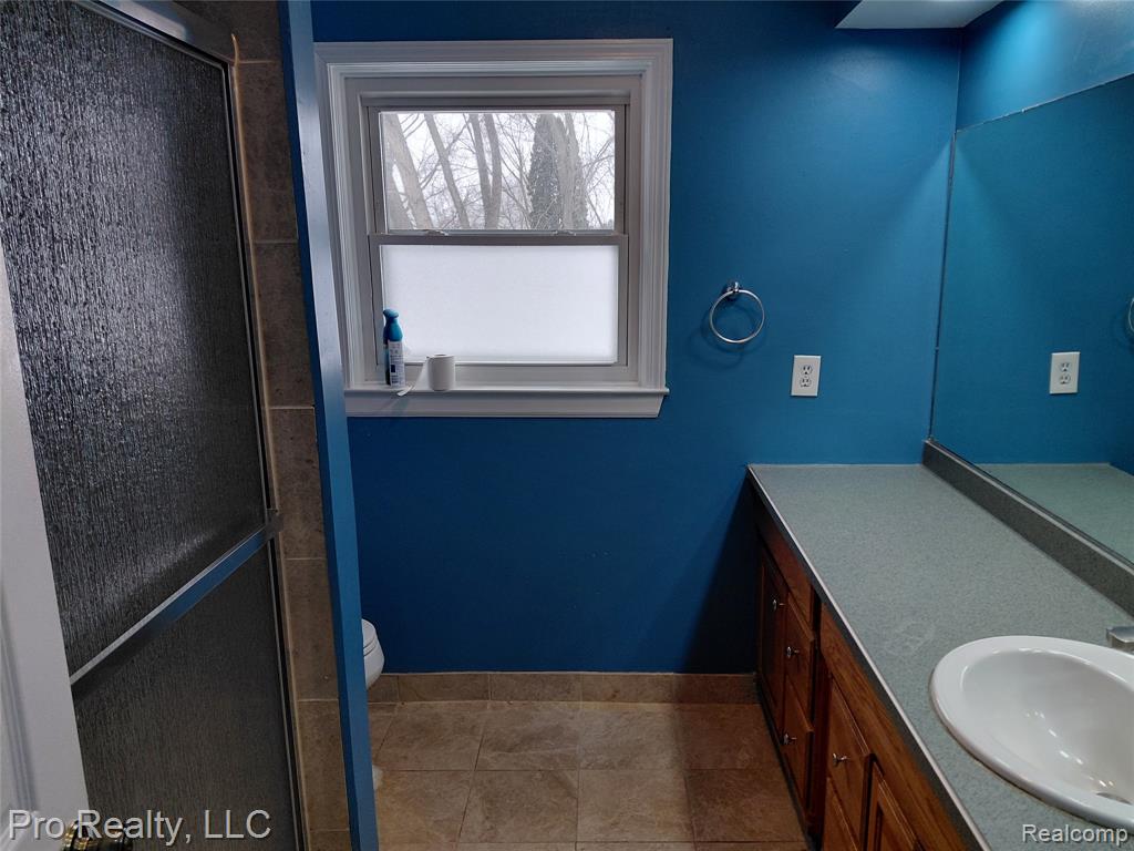 8445 Crestshire Drive, Ypsilanti, MI 48197 — Photo 18