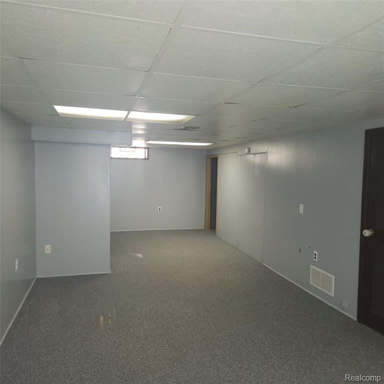 960 Radcliff Street, Garden City, MI — Photo 15