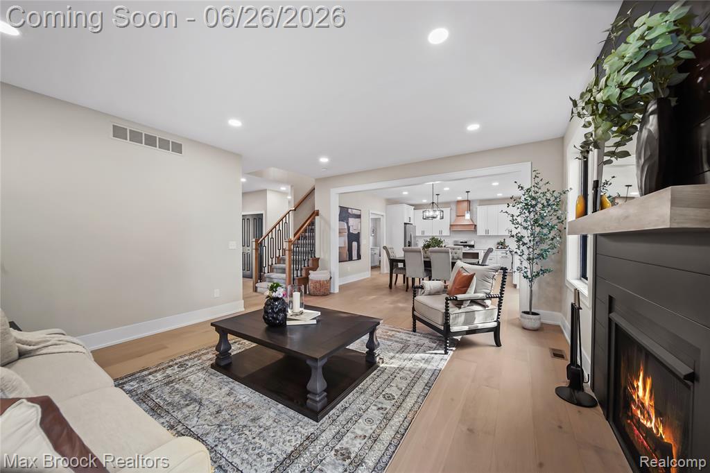 34575 Jefferson Avenue, Harrison Township, MI — Photo 6