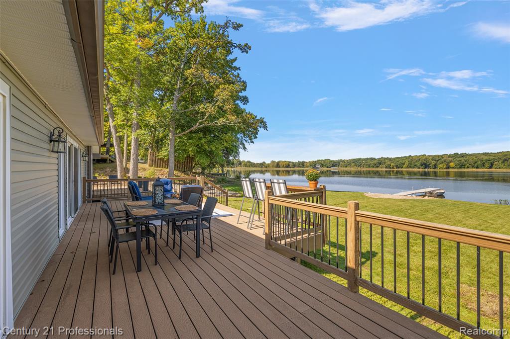 2679 Lakeview Drive, Ortonville, MI 48462 — Photo 63
