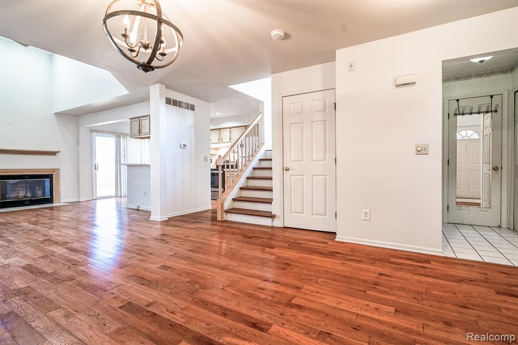 45293 HORSESHOE Circle, Canton, MI 48187 — Photo 9