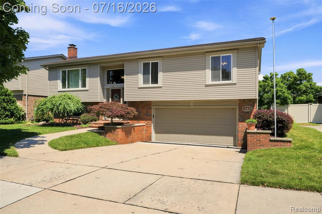 4731 Pare Lane, Trenton, MI 48183 — Photo 2