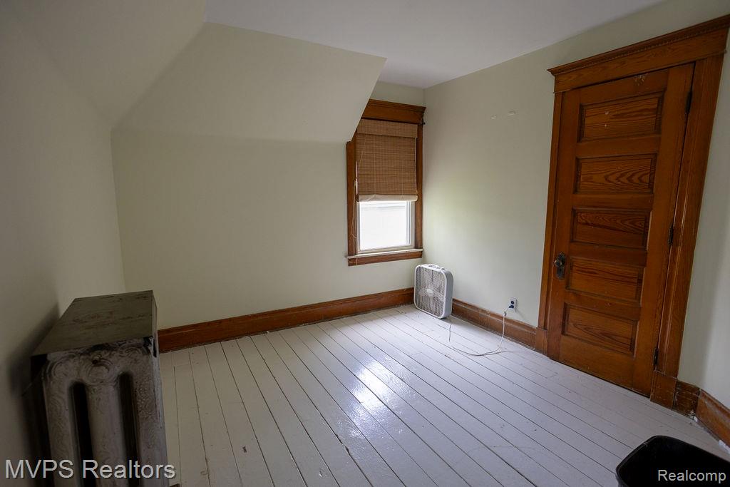 126 Clinton Street, Mount Clemens, MI 48043 — Photo 21