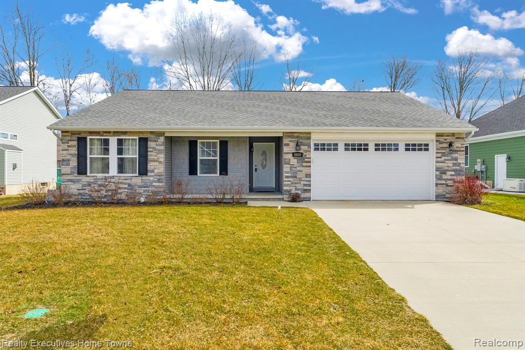 4080 Lancaster Drive, Fort Gratiot, MI 48059 — Photo 2