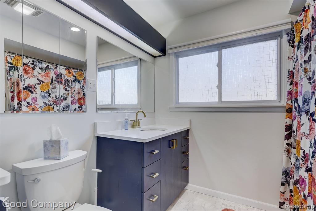 4896 Chicago Road, Warren, MI 48092 — Photo 49