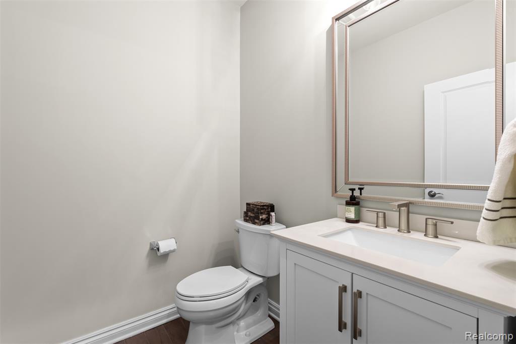 4522 Twin Beach Court, West Bloomfield, MI 48323 — Photo 15