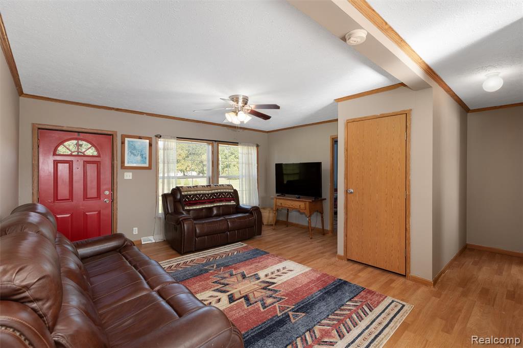 12559 Barnes Road, Byron, MI 48418 — Photo 3