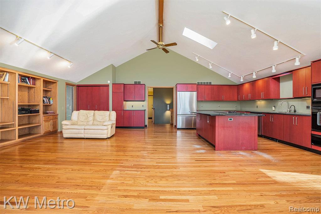6545 PARK VALLEY Drive, Clarkston, MI 48348 — Photo 5