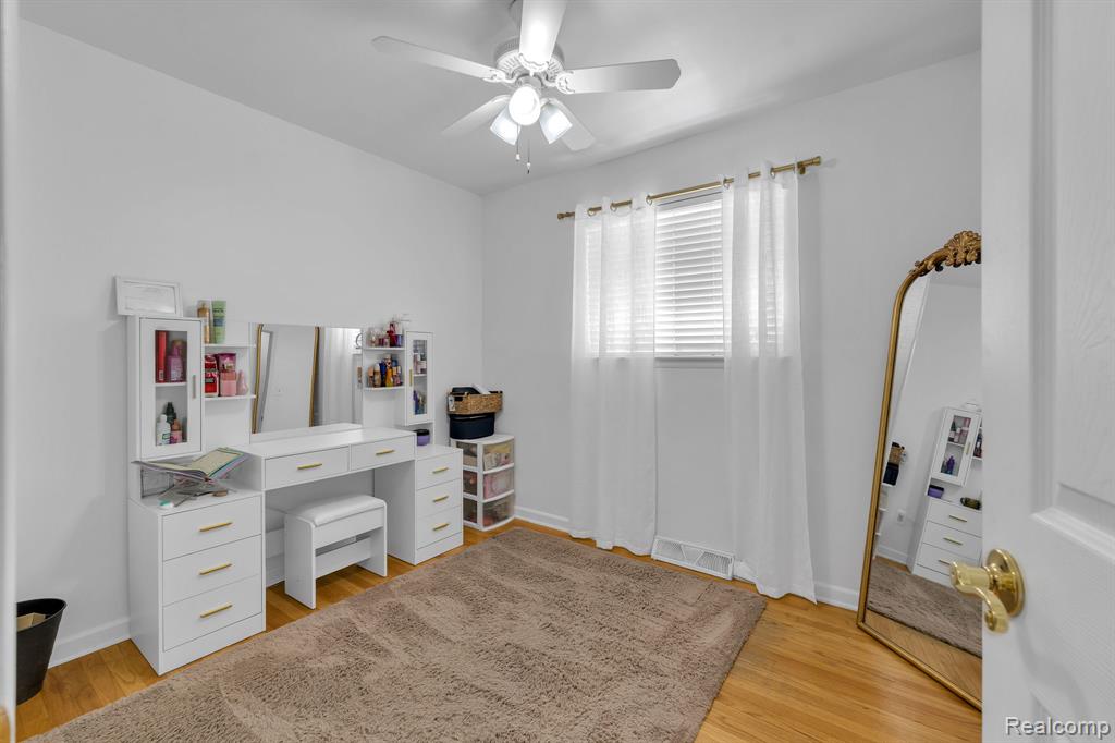 6499 Mayburn Street, Dearborn Heights, MI 48127 — Photo 23