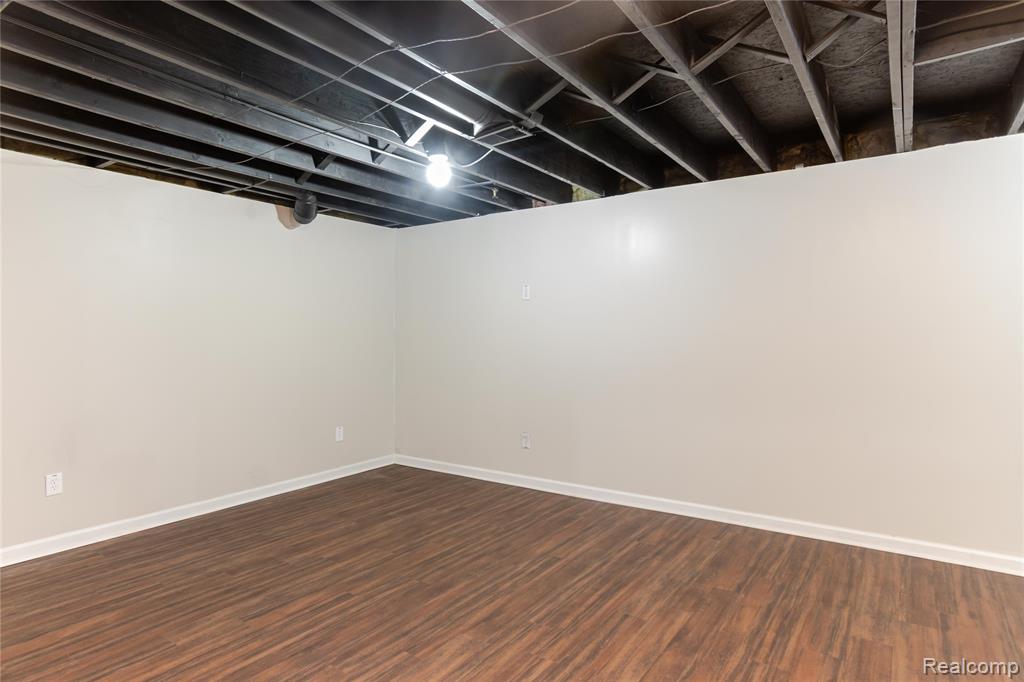 256 Crocker Boulevard, Mount Clemens, MI 48043 — Photo 23